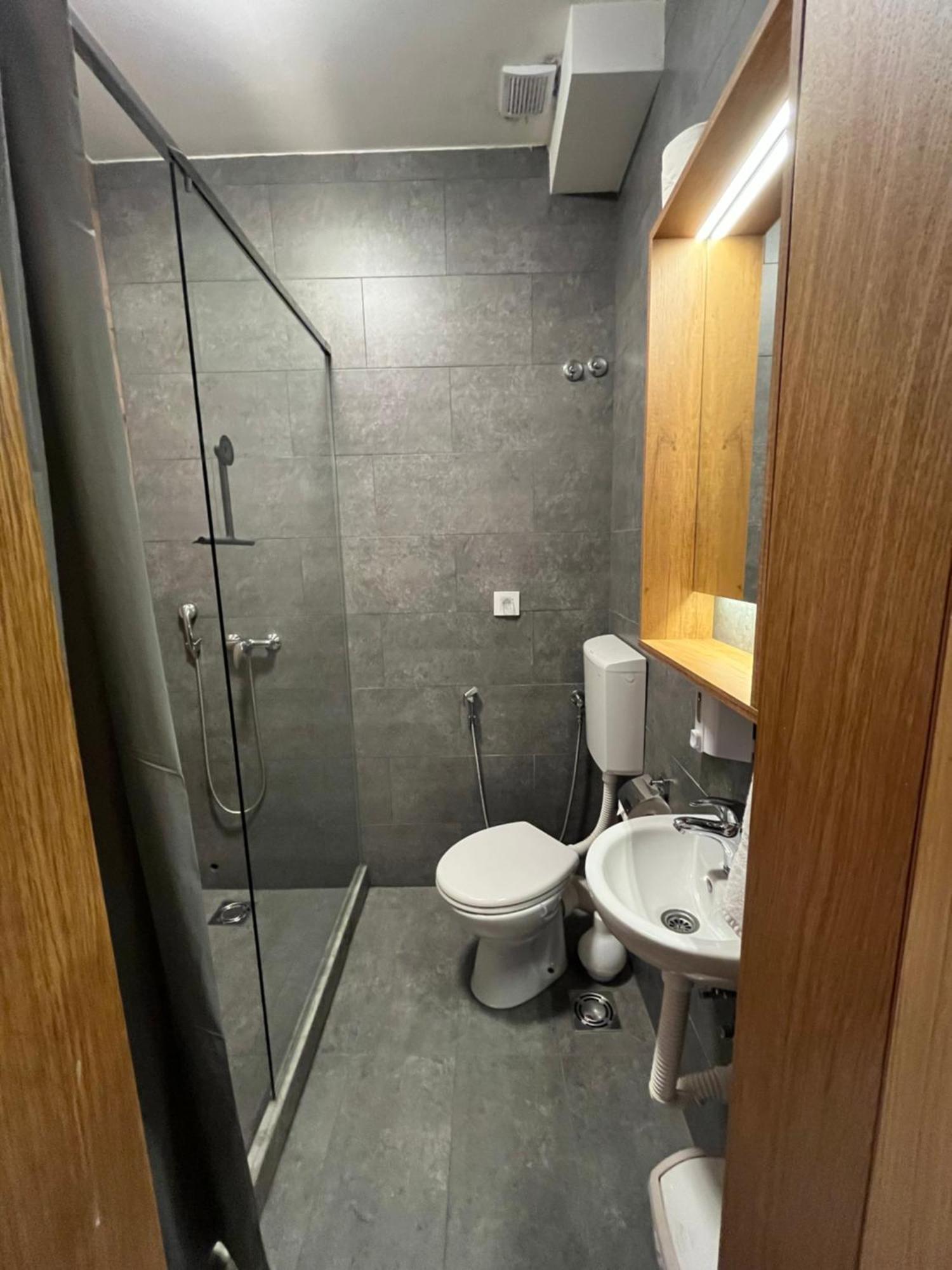 Hostel Terasa Nowy Sad Zewnętrze zdjęcie