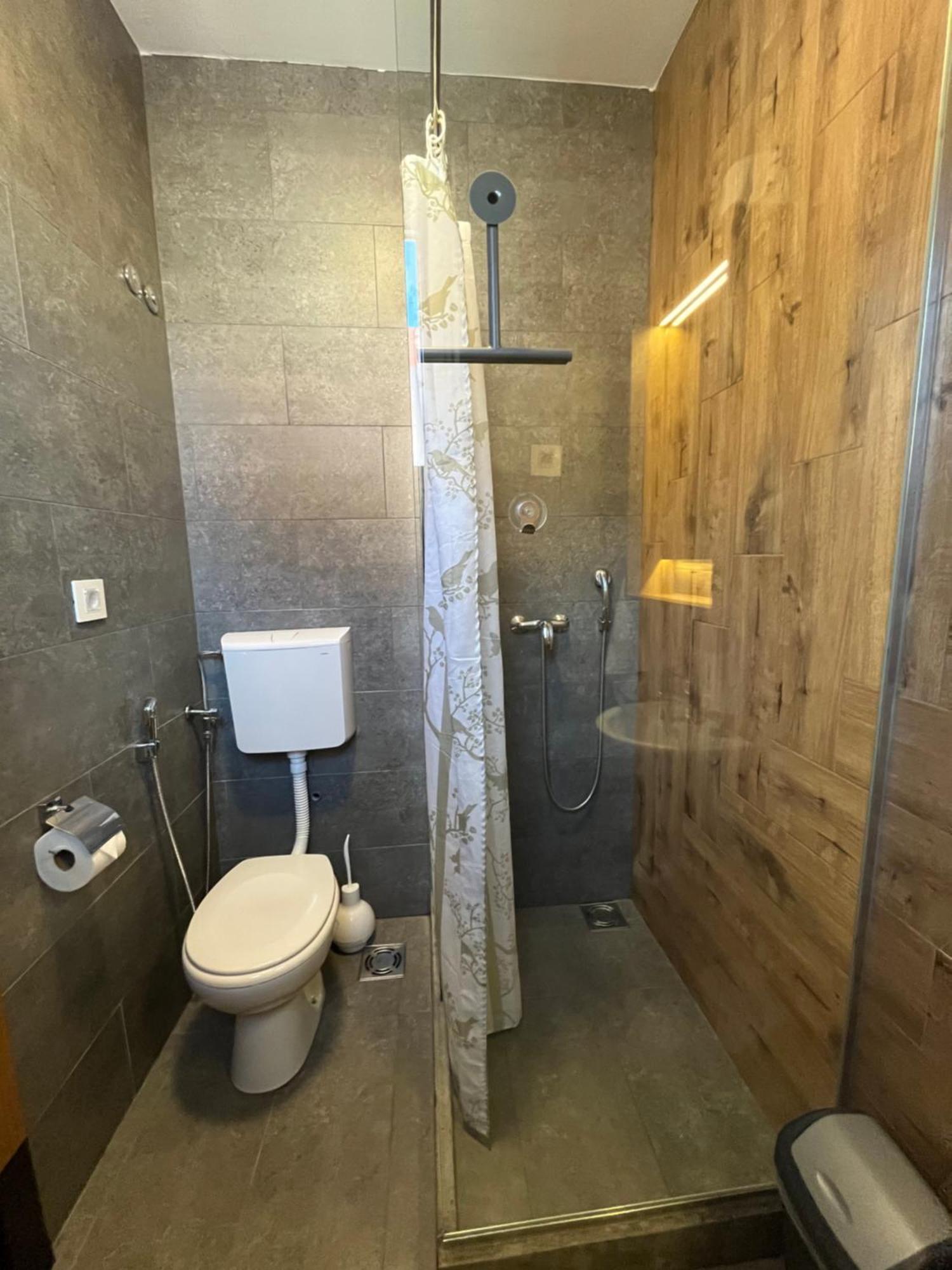 Hostel Terasa Nowy Sad Zewnętrze zdjęcie