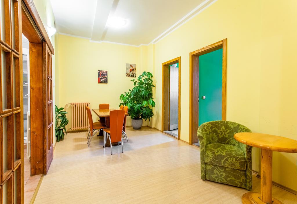 Hostel Terasa Nowy Sad Zewnętrze zdjęcie