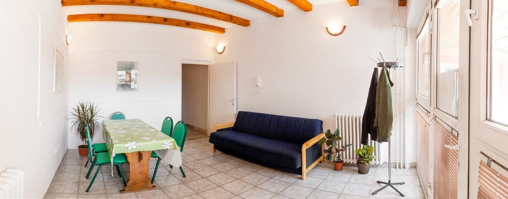 Hostel Terasa Nowy Sad Zewnętrze zdjęcie